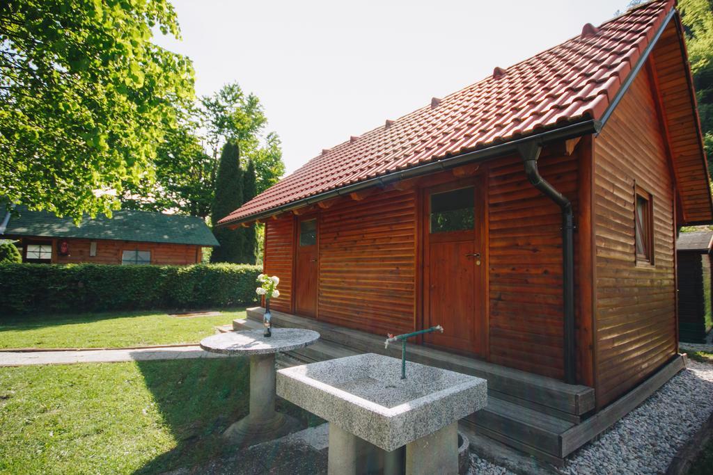 Vila Pocitniska Hiska Pod Skalco Kamnik Exteriér fotografie